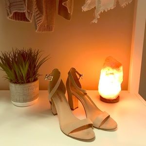 Single strap madden heels